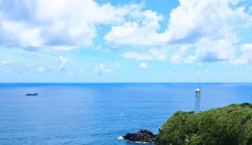 [土佐清水市]足折岬|位於四國最南端的懸崖頂上，可欣賞到壯麗景色的海岬